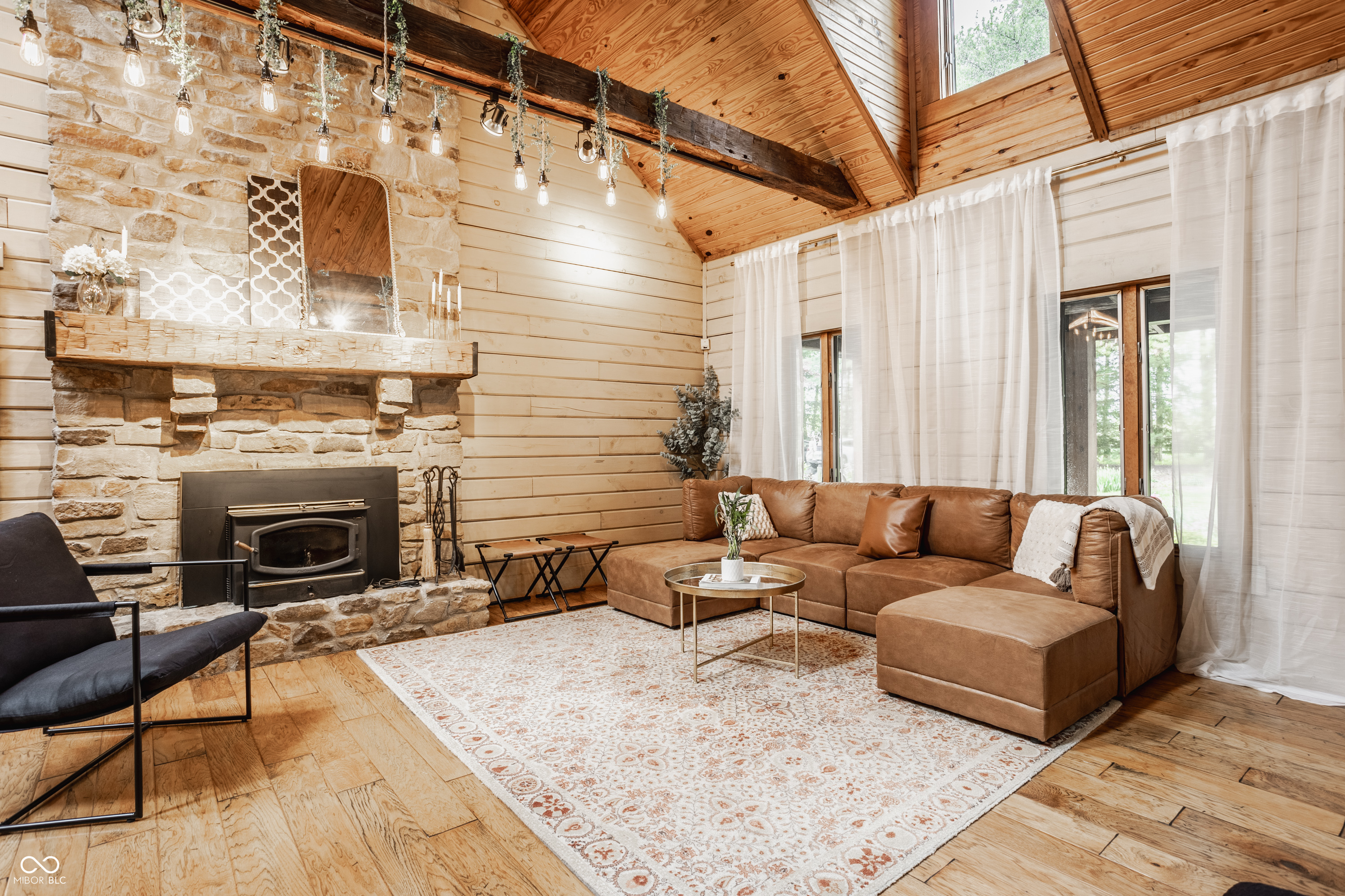 14962 Southeastern Parkway Fishers, IN 46037 - Photo 16 of 91