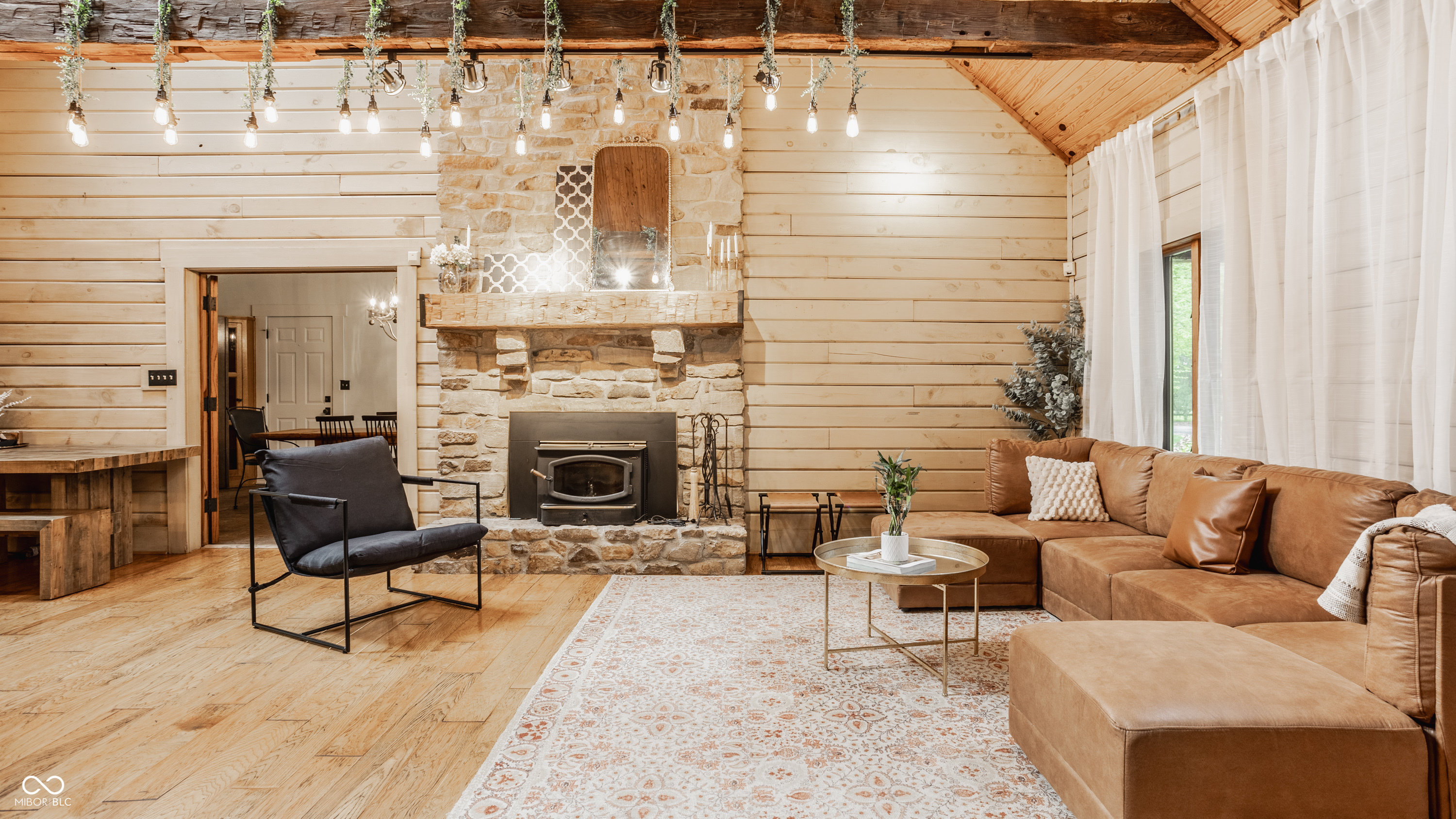 14962 Southeastern Parkway Fishers, IN 46037 - Photo 17 of 91