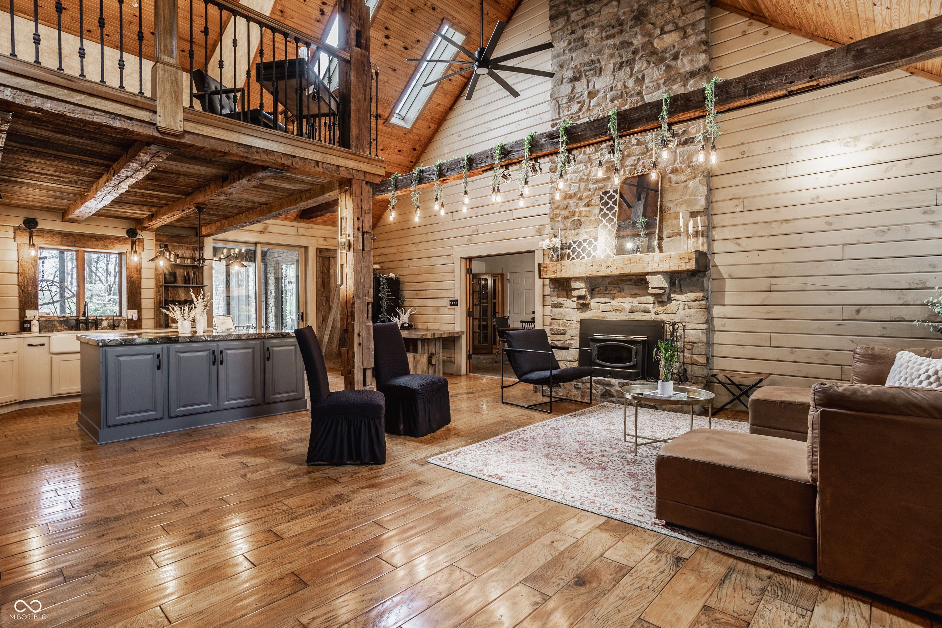 14962 Southeastern Parkway Fishers, IN 46037 - Photo 19 of 91