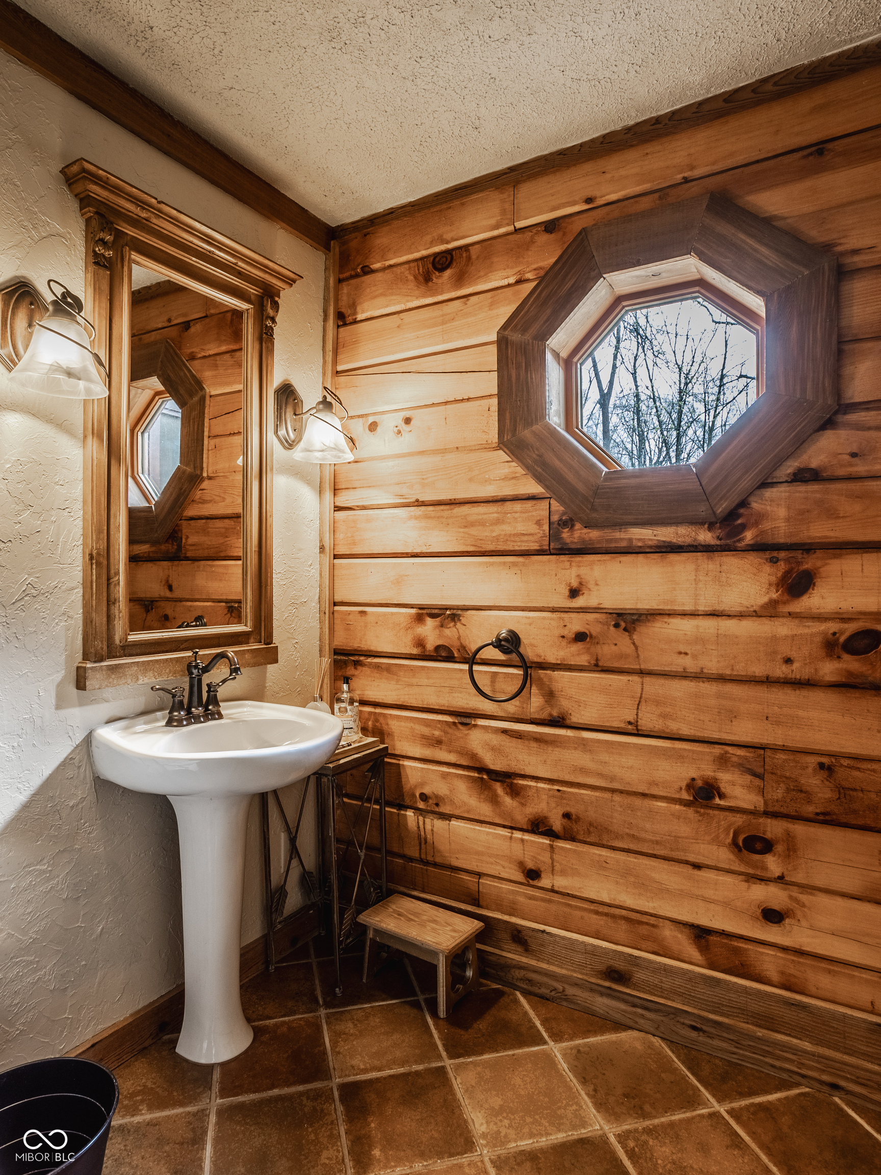 14962 Southeastern Parkway Fishers, IN 46037 - Photo 33 of 91