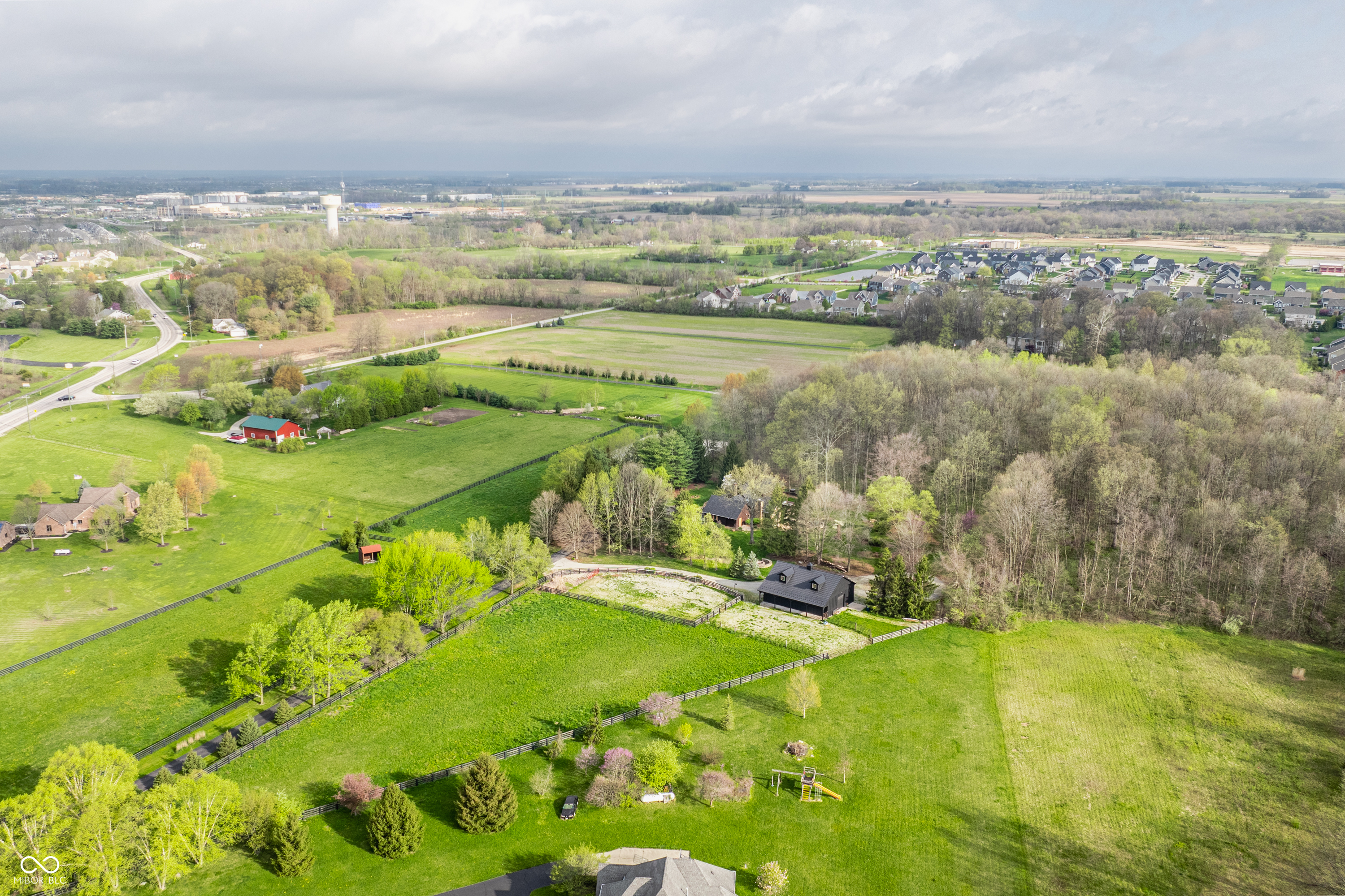 14962 Southeastern Parkway Fishers, IN 46037 - Photo 7 of 91