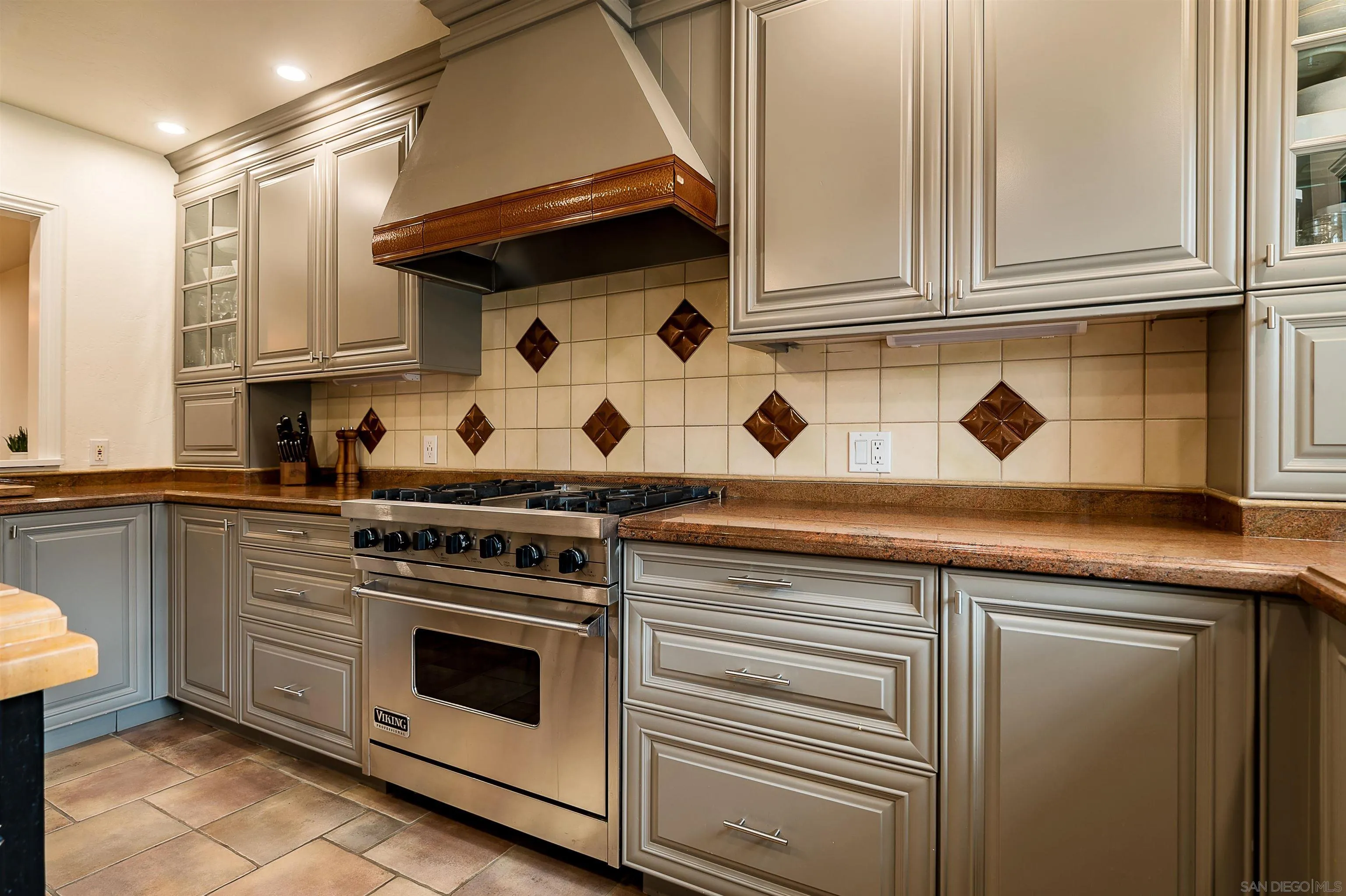 6117 La Flecha Rancho Santa Fe, CA 92067 - Photo 13 of 27 Gallery Image 13