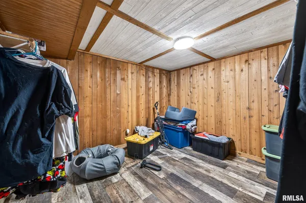 $230,000 | 200 Falcon Drive, Green Valley, IL 61534