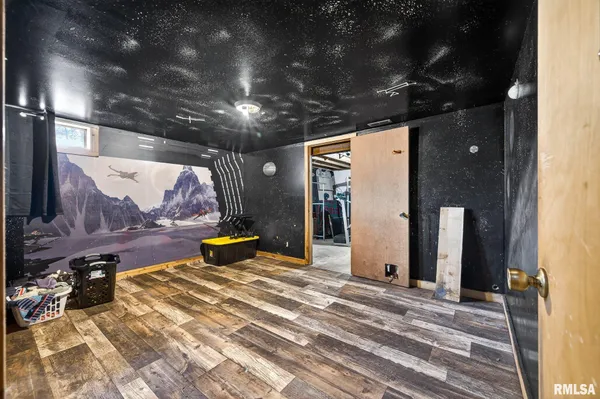 $230,000 | 200 Falcon Drive, Green Valley, IL 61534