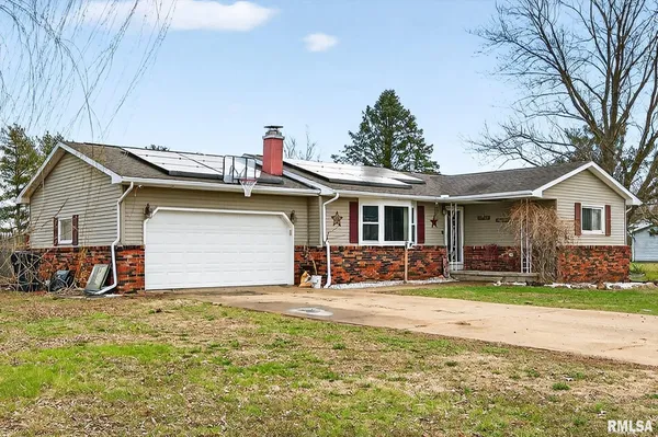 $230,000 | 200 Falcon Drive, Green Valley, IL 61534