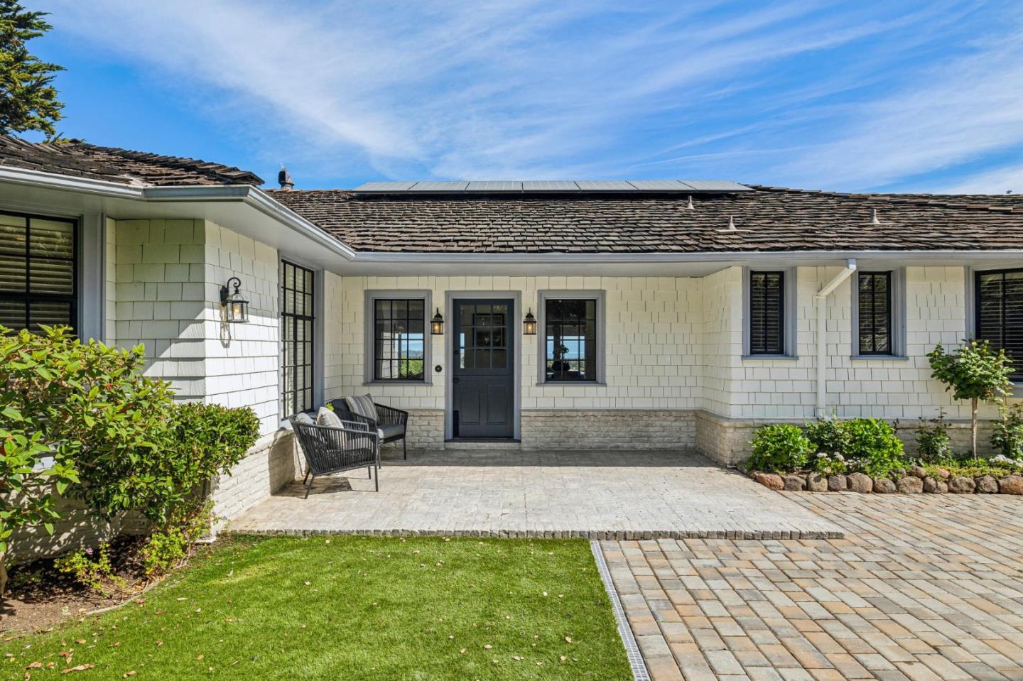 720 Endfield Way Hillsborough, CA 94010 - Photo 4 of 76 a front view of a house with garden