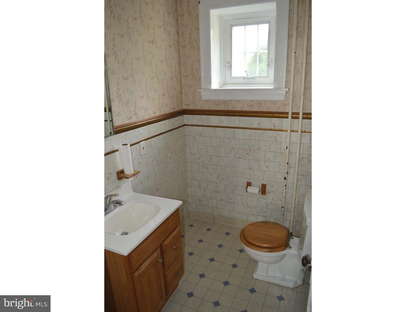 4 Sylvan Avenue Rutledge, PA 19070 - Photo 13 of 25 Bathroom