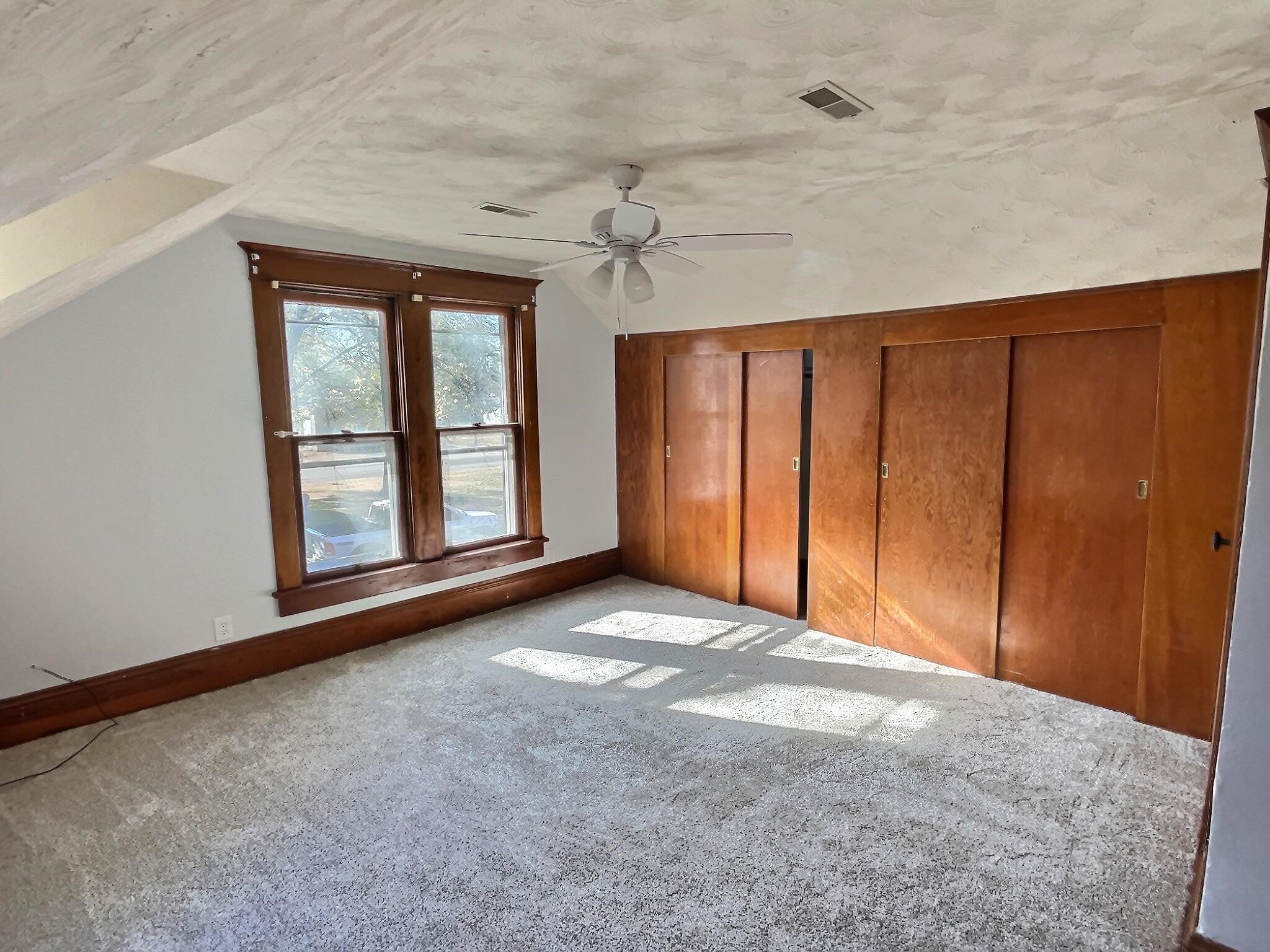 217 South Elm Street Whitewater, KS 67154 - Photo 11 of 20