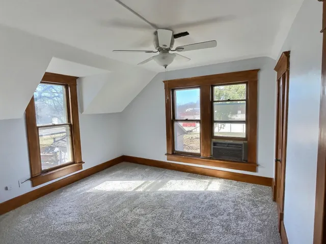 $160,000 | 217 South Elm Street, Whitewater, KS 67154