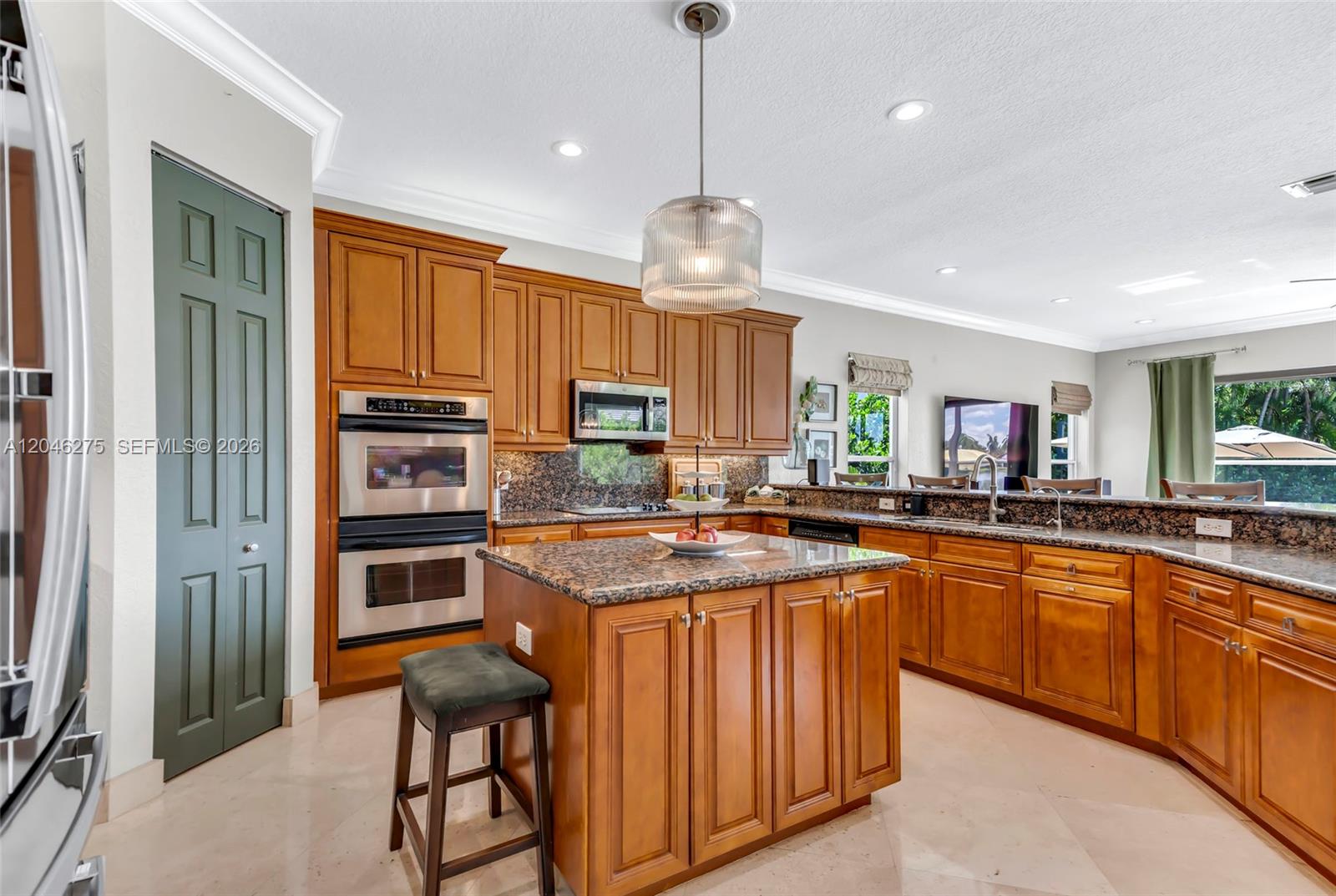 4135 Southwest 186th Way Miramar, FL 33029 - Photo 14 of 76
