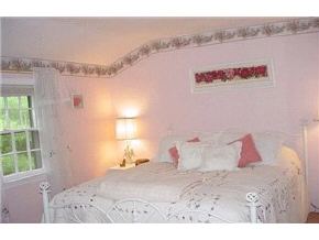 2 Cannongate III Road, Unit 2 Nashua, NH 03063 - Photo 7 of 9 Gallery Image 7