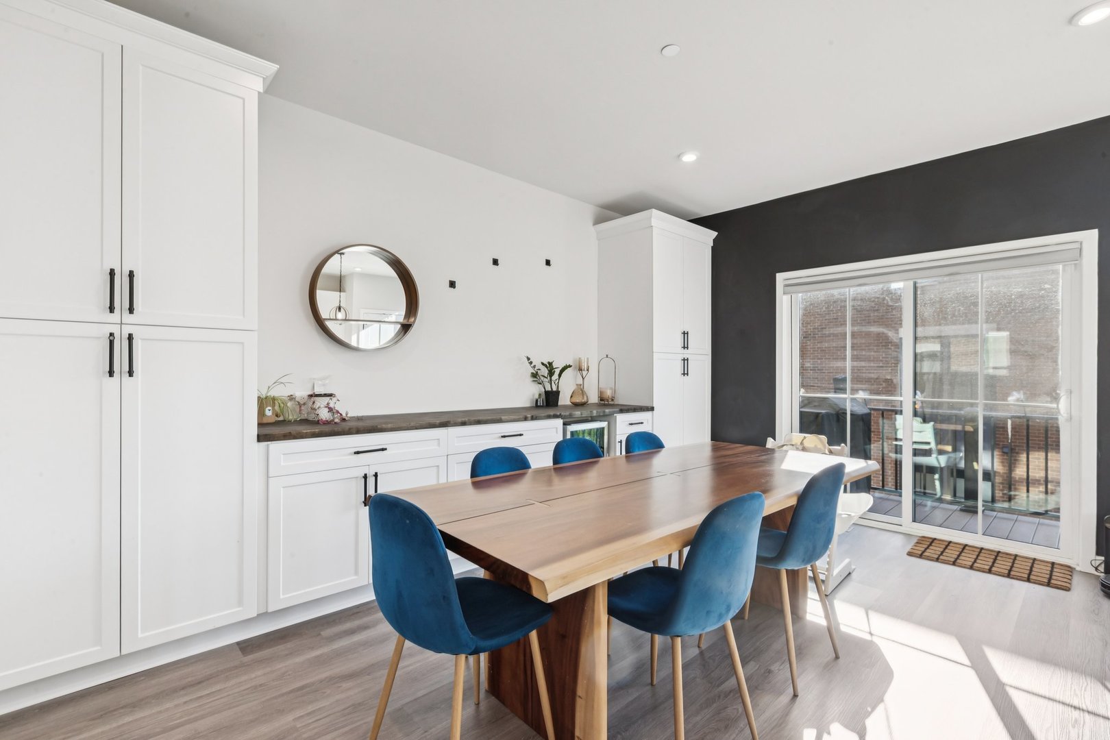 211 Dawson Drive Mount Prospect, IL 60056 - Photo 9 of 27 a view of a dining area with furniture and wooden floor