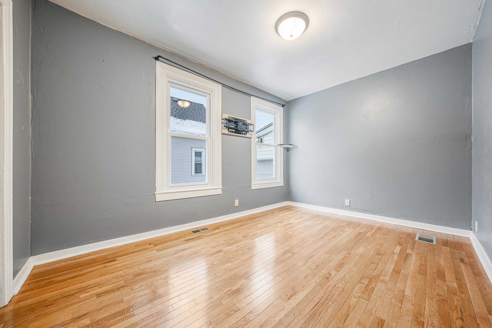 1333 Reed Avenue Oshkosh, WI 54901 - Photo 13 of 24