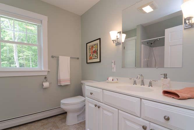 29 Bailey Farm Road Freeport, ME 04032 - Photo 22 of 27 Bath
