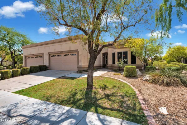 $1,950 | 19429 North 85th Drive, Peoria, AZ 85382