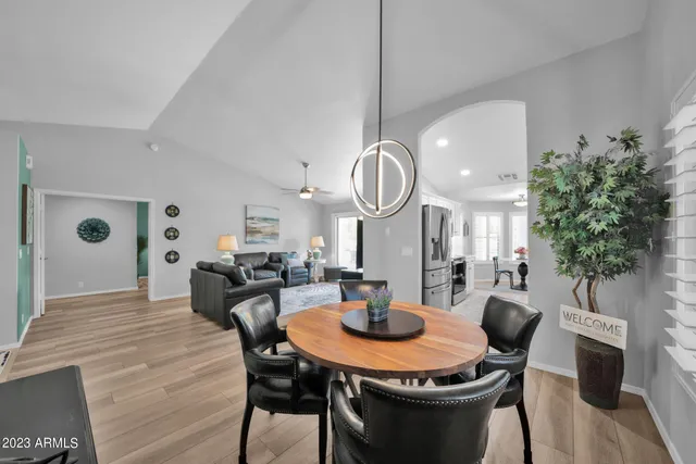 $1,950 | 19429 North 85th Drive, Peoria, AZ 85382