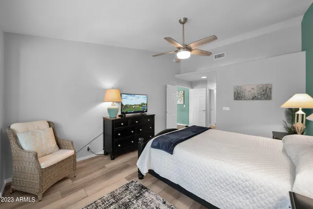 $1,950 | 19429 North 85th Drive, Peoria, AZ 85382