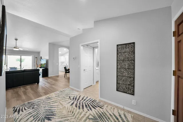 $1,950 | 19429 North 85th Drive, Peoria, AZ 85382