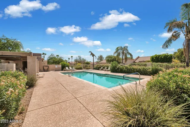 $1,950 | 19429 North 85th Drive, Peoria, AZ 85382