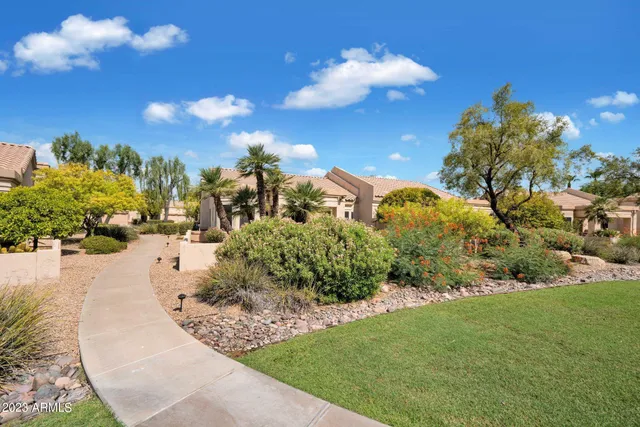 $1,950 | 19429 North 85th Drive, Peoria, AZ 85382