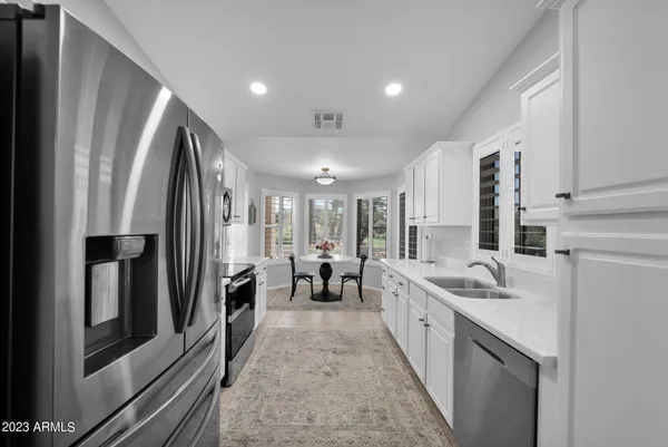 $1,950 | 19429 North 85th Drive, Peoria, AZ 85382