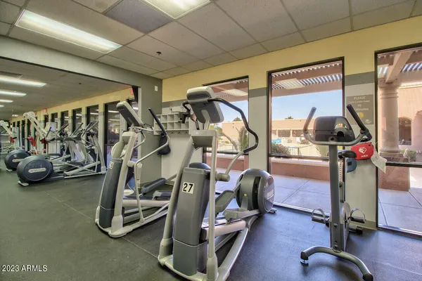 $1,950 | 19429 North 85th Drive, Peoria, AZ 85382