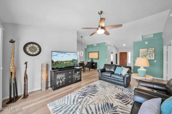 $1,950 | 19429 North 85th Drive, Peoria, AZ 85382