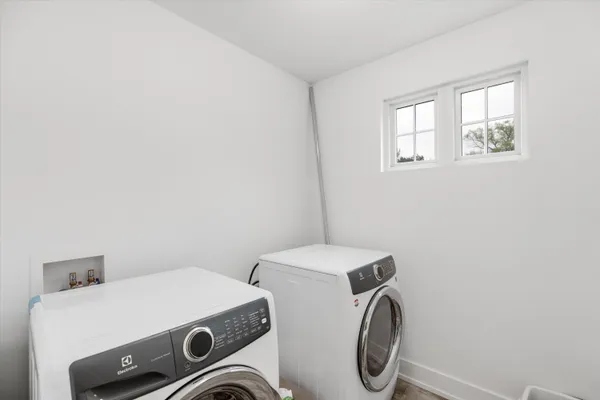 $625,000 | 325 University Street, Ferndale, MI 48220