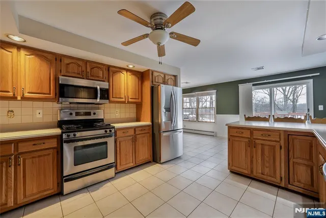 $699,000 | 77 Garside Avenue, Wayne, NJ 07470