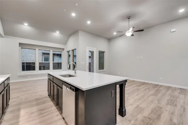 $2,995 | 527 Embargo Drive, Fate, TX 75189