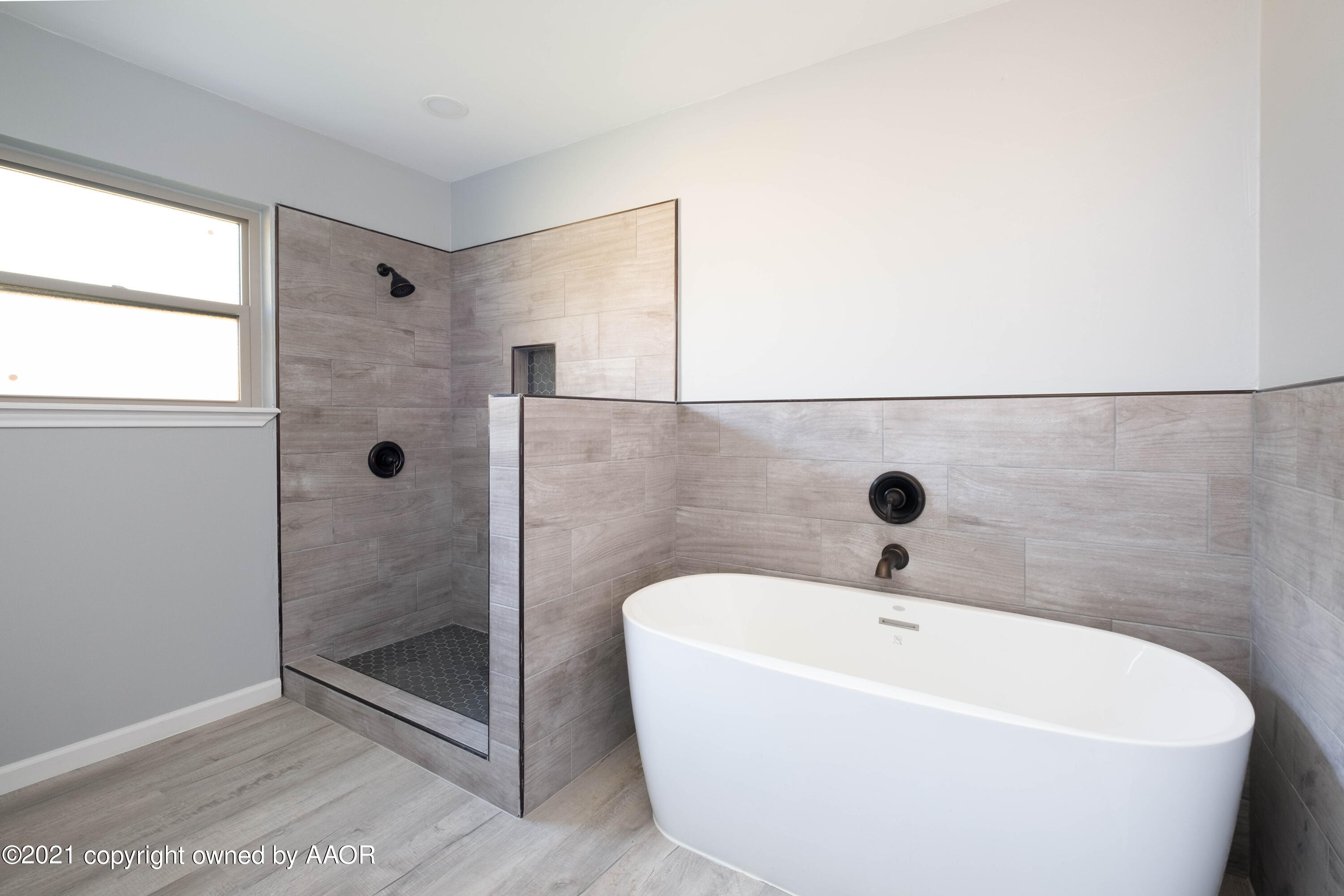 6218 Adirondack Trail Amarillo, TX 79106 - Photo 12 of 21 bath 1