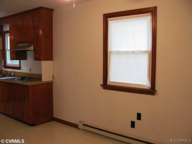 2309 Coxendale Road Chester, VA 23831 - Photo 8 of 12 a room with a window and a mirror