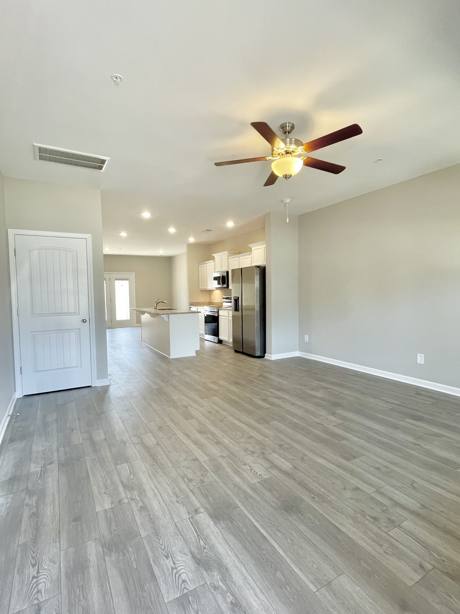 113 Addi Street Pleasant View, TN 37146 - Photo 3 of 14 Gallery Image 3