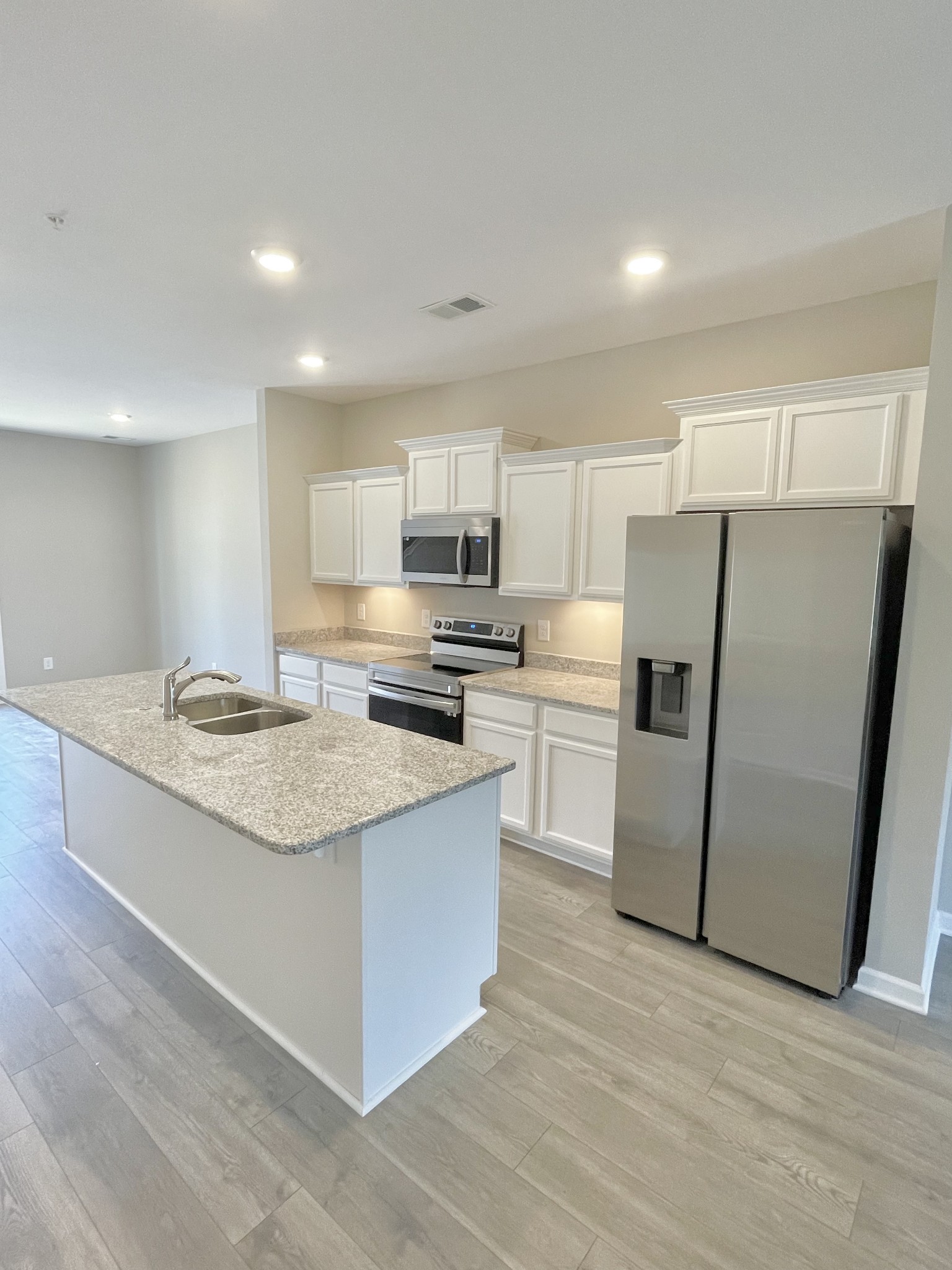 113 Addi Street Pleasant View, TN 37146 - Photo 5 of 14 Gallery Image 5