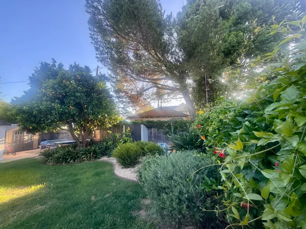 $8,500 | 209 Calle Granada, Santa Barbara, CA 93105