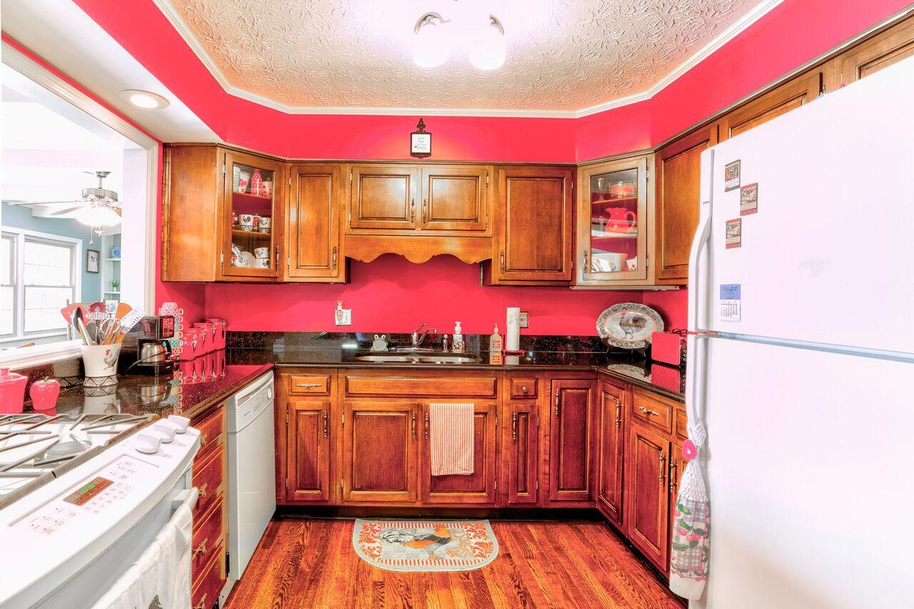 307 Lakeview Road Caryville, TN 37714 - Photo 2 of 40 307 Lakeview Rd-22_preview