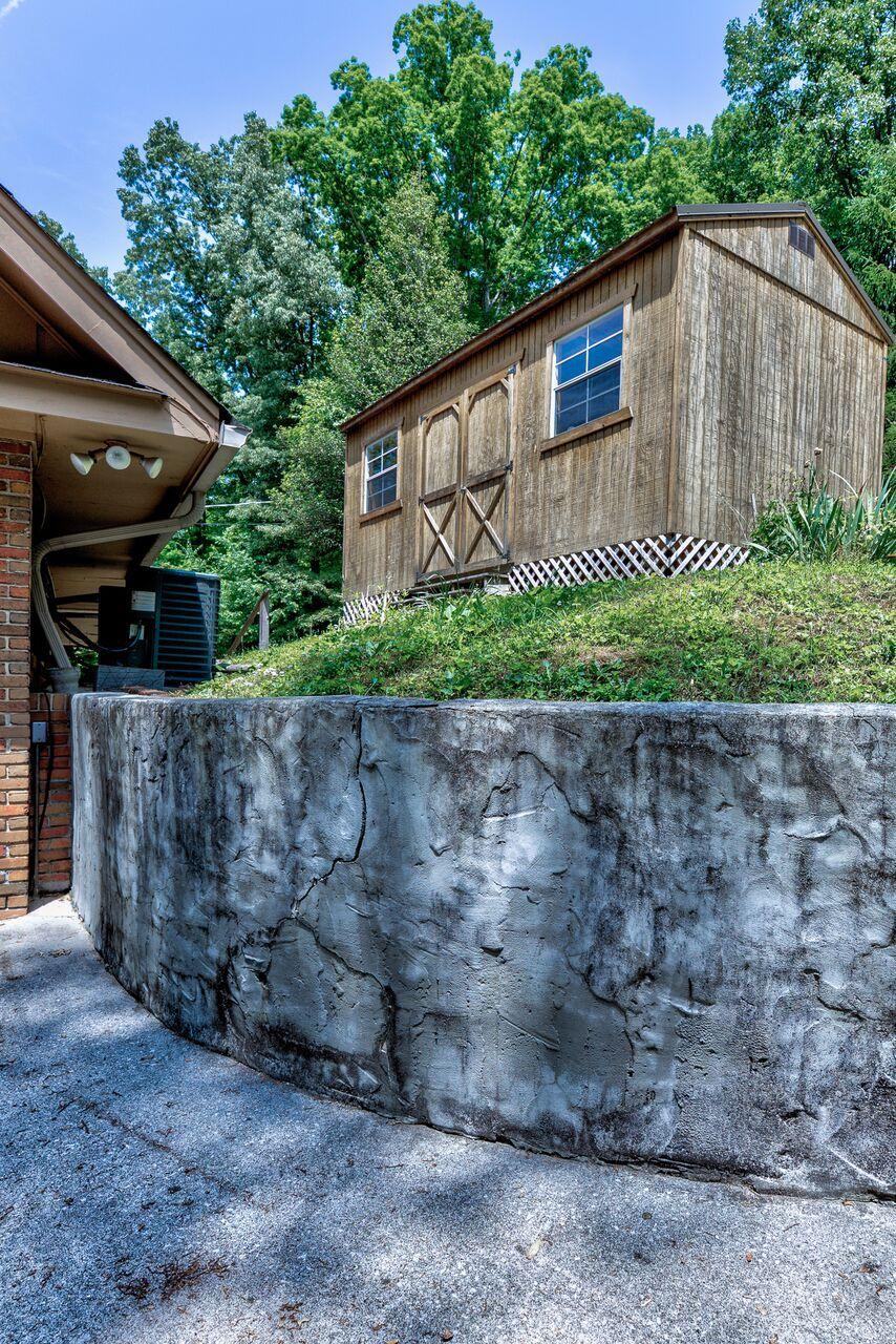 307 Lakeview Road Caryville, TN 37714 - Photo 39 of 40 307 Lakeview Rd-41_preview