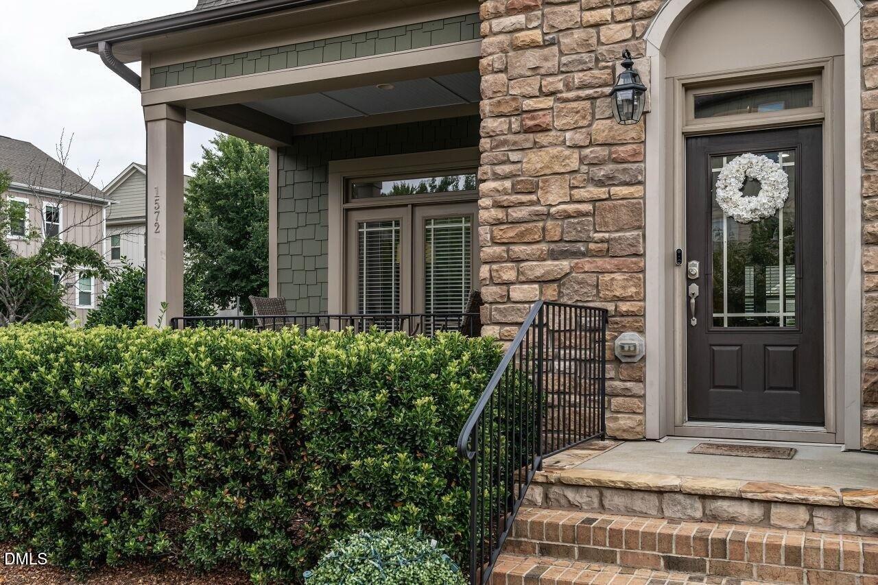 1572 Rodessa Run Raleigh, NC 27607 - Photo 3 of 39