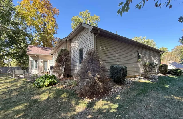 $351,900 | 374 South Cross Creek Way, Columbia City, IN 46725