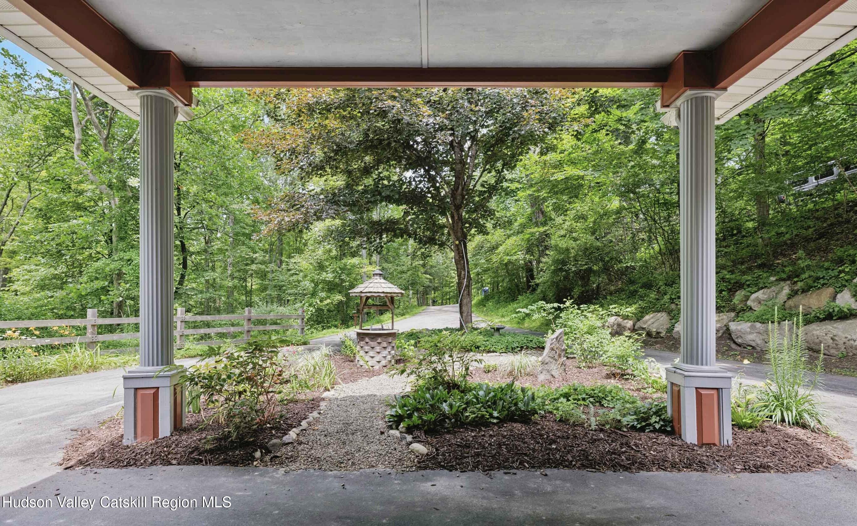 483 Mountain Road High Falls, NY 12440 - Photo 5 of 57 05