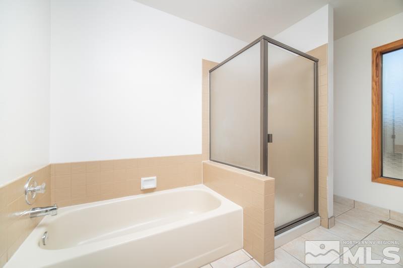 10185 Firethorn Circle Reno, NV 89523 - Photo 11 of 21 Photo 11