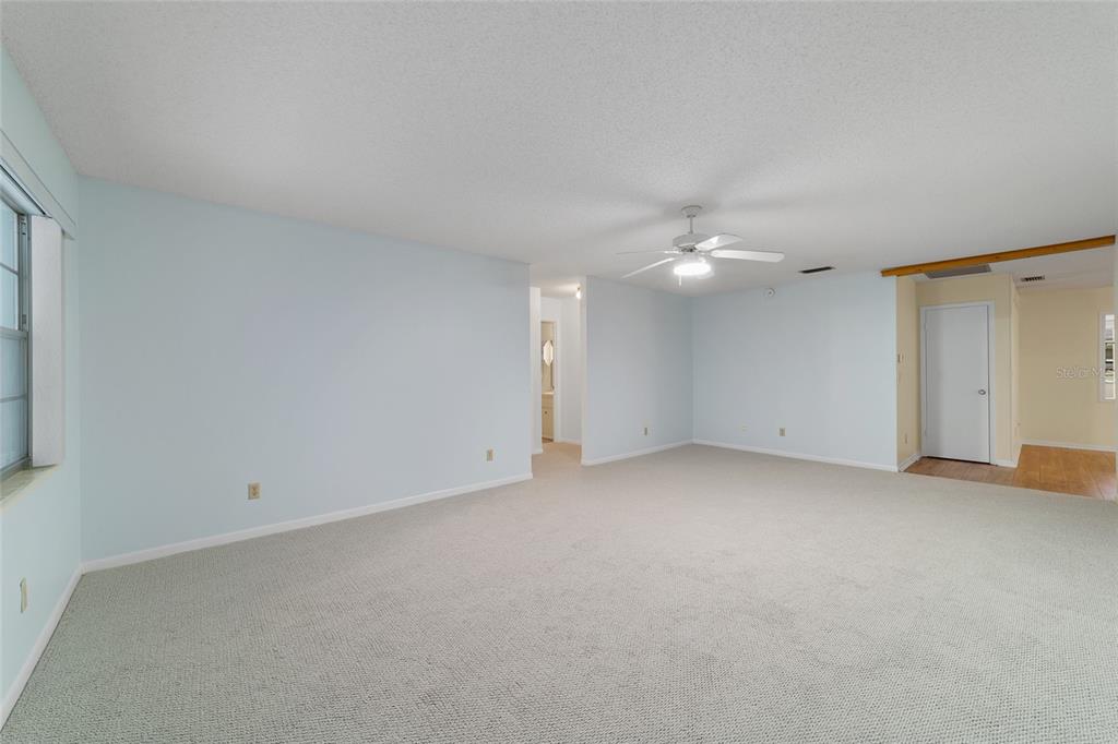 8890 Southwest 96th Street, Unit B Ocala, FL 34481 - Photo 5 of 42