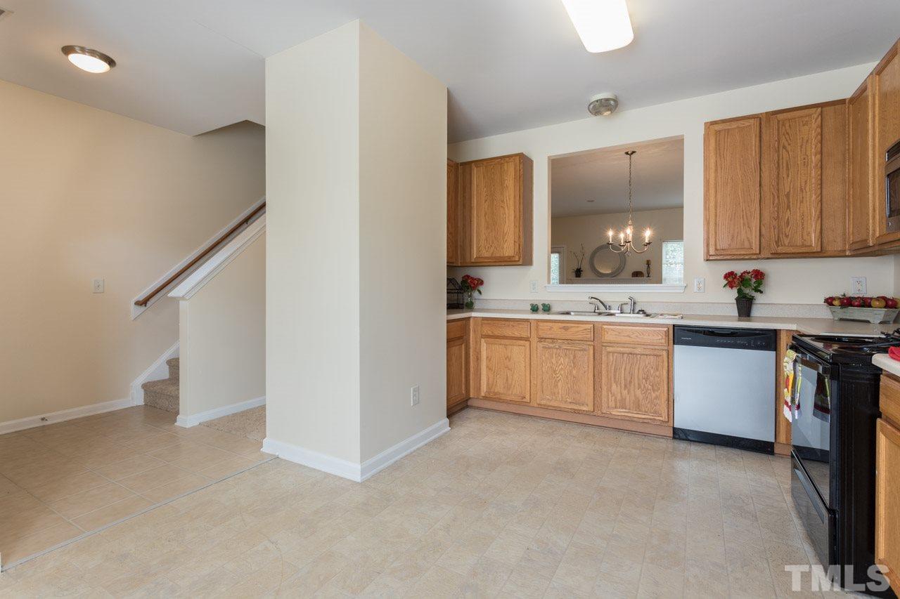3540 Oneonta Avenue Raleigh, NC 27604 - Photo 10 of 24
