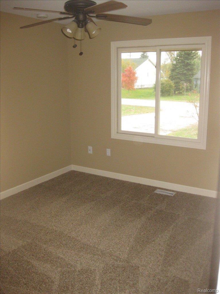 50785 Cedargrove Road Utica, MI 48317 - Photo 9 of 14 Pictures 211