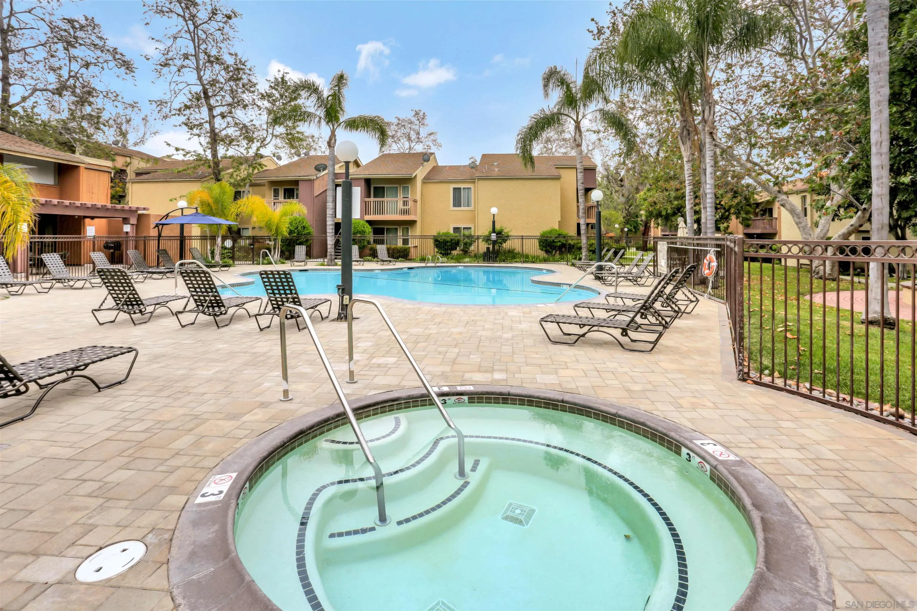 5910 Rancho Mission Road, Unit 39 San Diego, CA 92108 - Photo 15 of 24