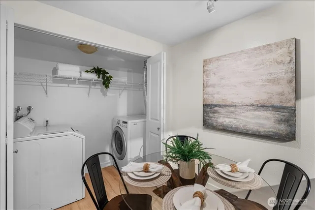 $319,000 | 14206 Northeast 181st Place, Unit L102, Woodinville, WA 98072