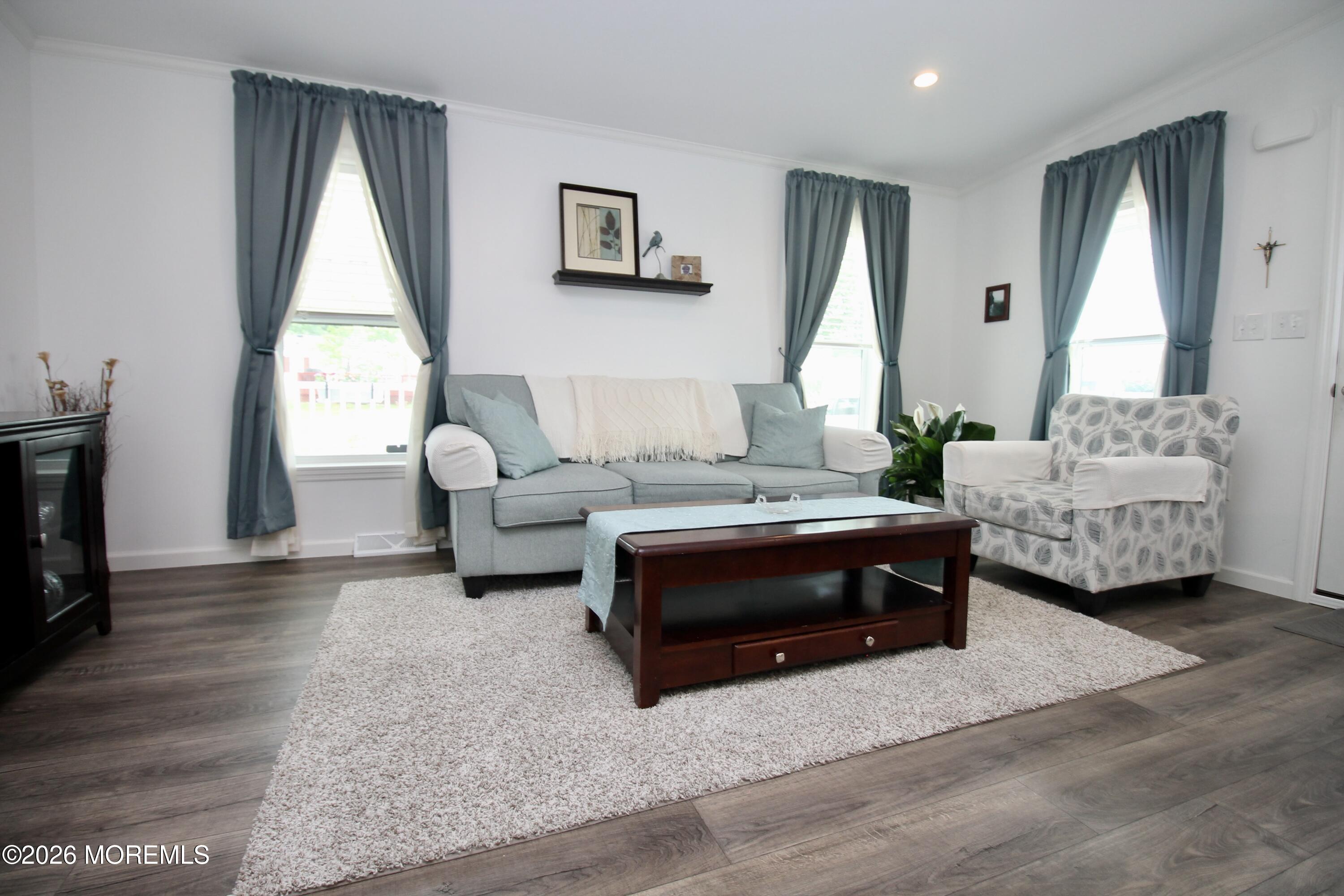 100 Woody Road Freehold, NJ 07728 - Photo 9 of 50 IMG_7816