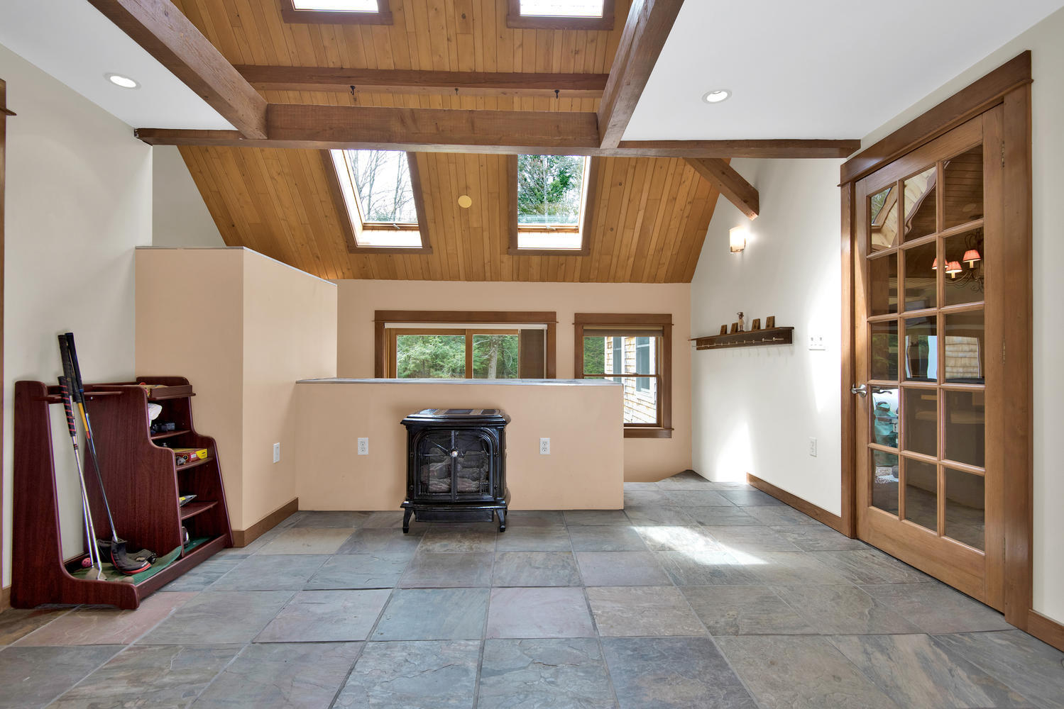 56 Rangdale Road Durham, ME 04222 - Photo 10 of 48 Entry way