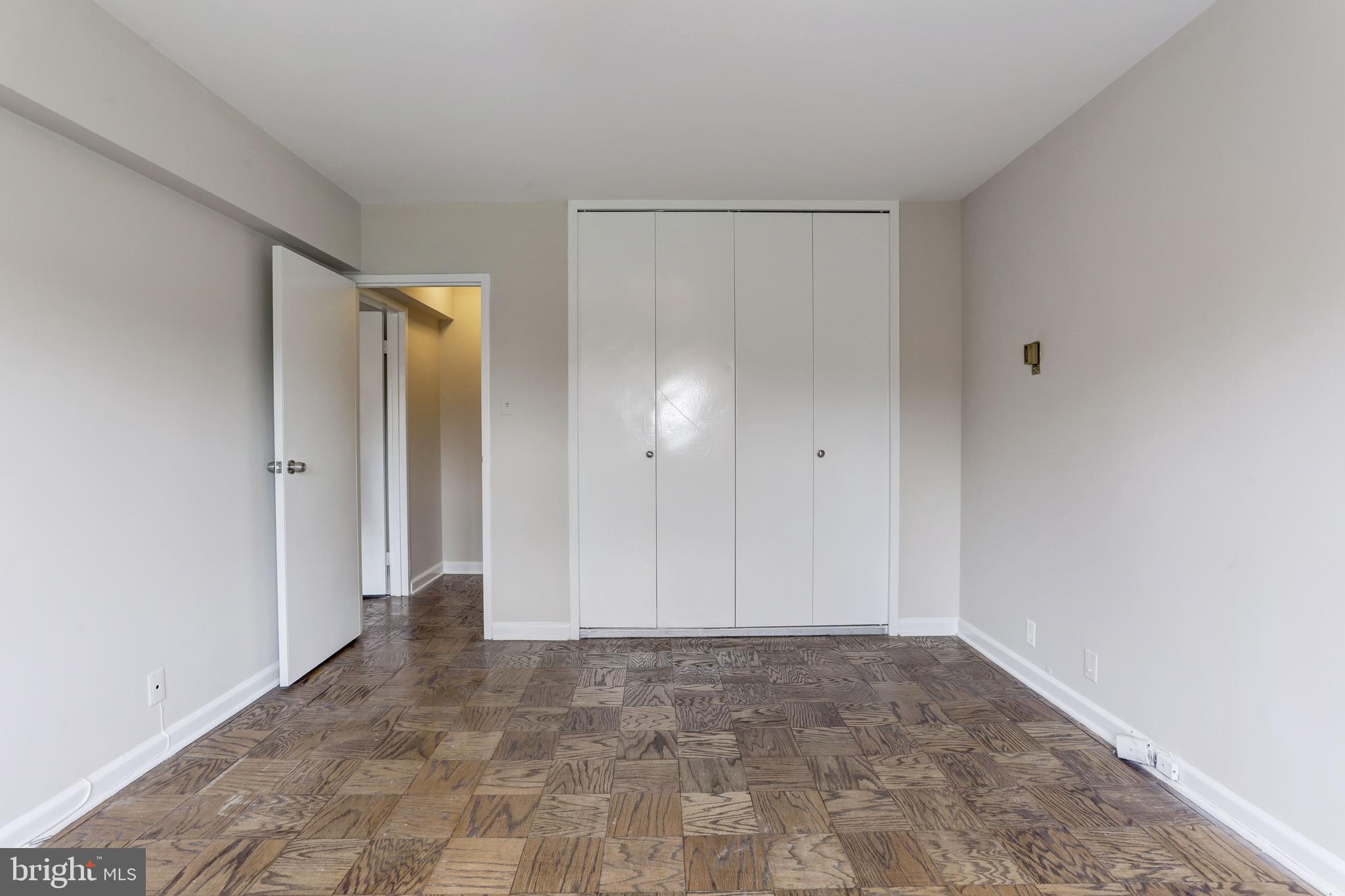 4201 Cathedral Avenue Northwest, Unit 916W Washington, DC 20016 - Photo 16 of 27