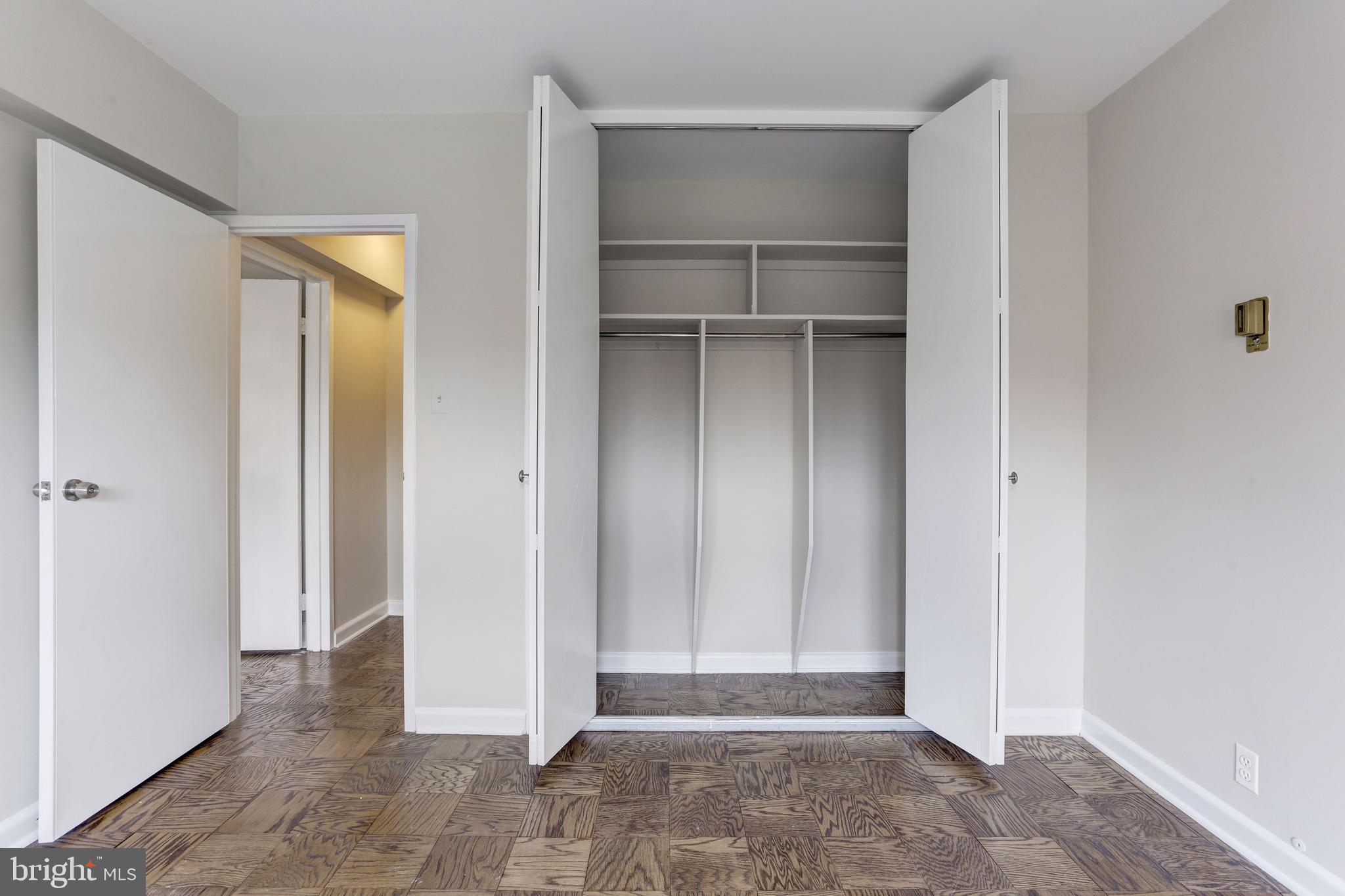 4201 Cathedral Avenue Northwest, Unit 916W Washington, DC 20016 - Photo 17 of 27